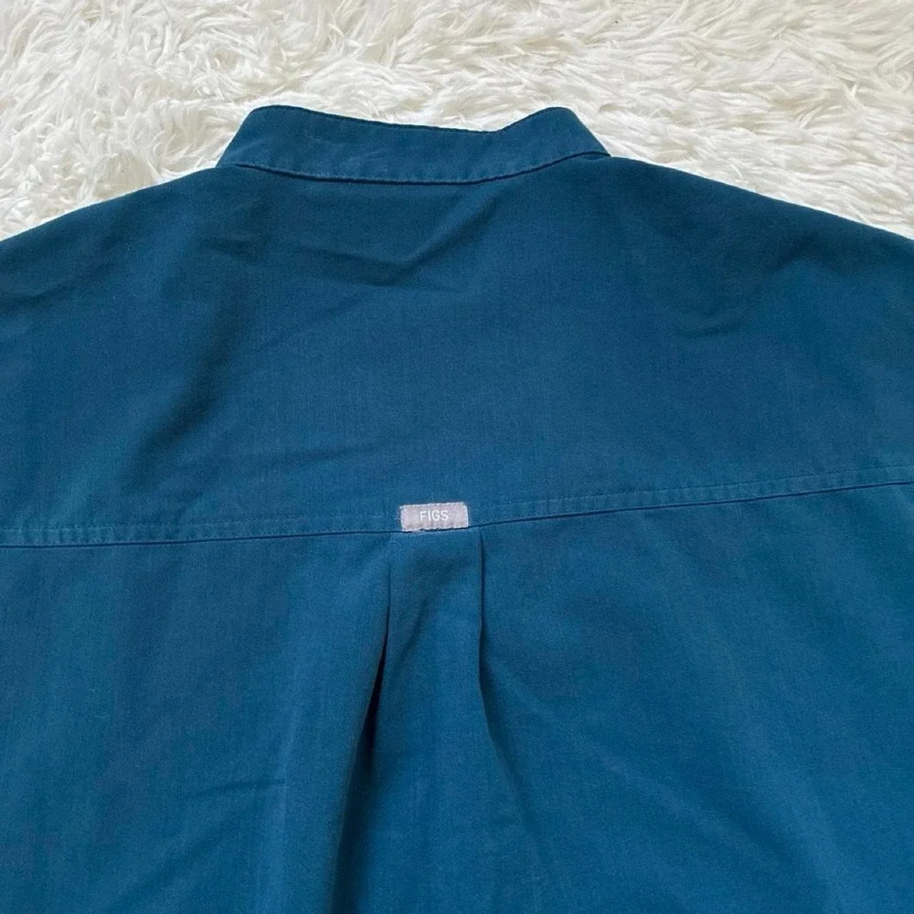 Figs Sleeveless Mock Neck Top in Teal - Picture 7 of 10